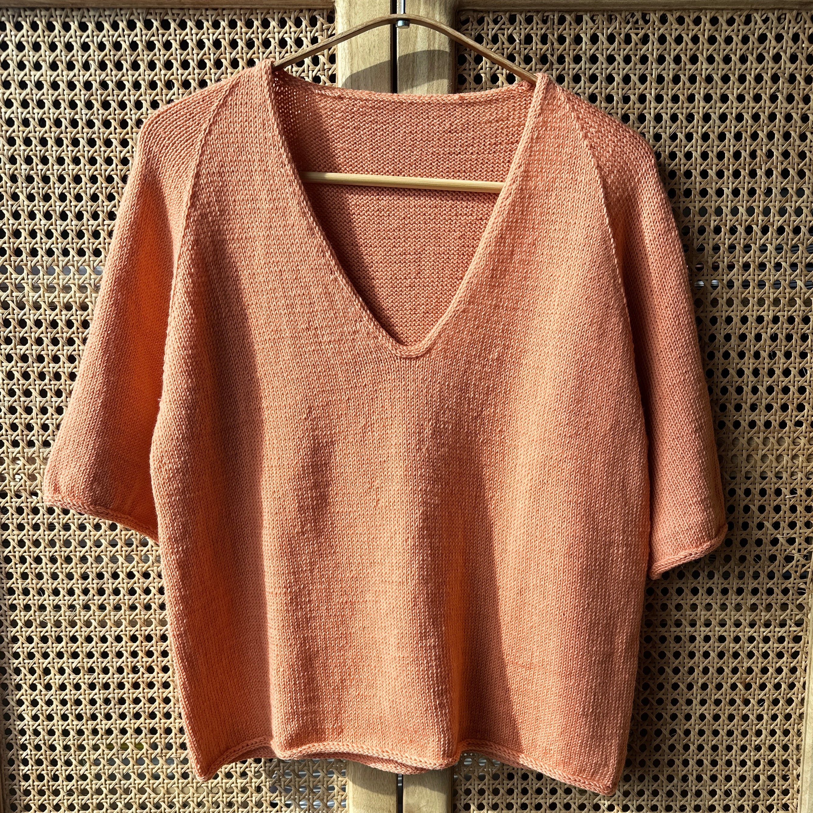 Håndstrikket Kumulus Tee - Petite Knit