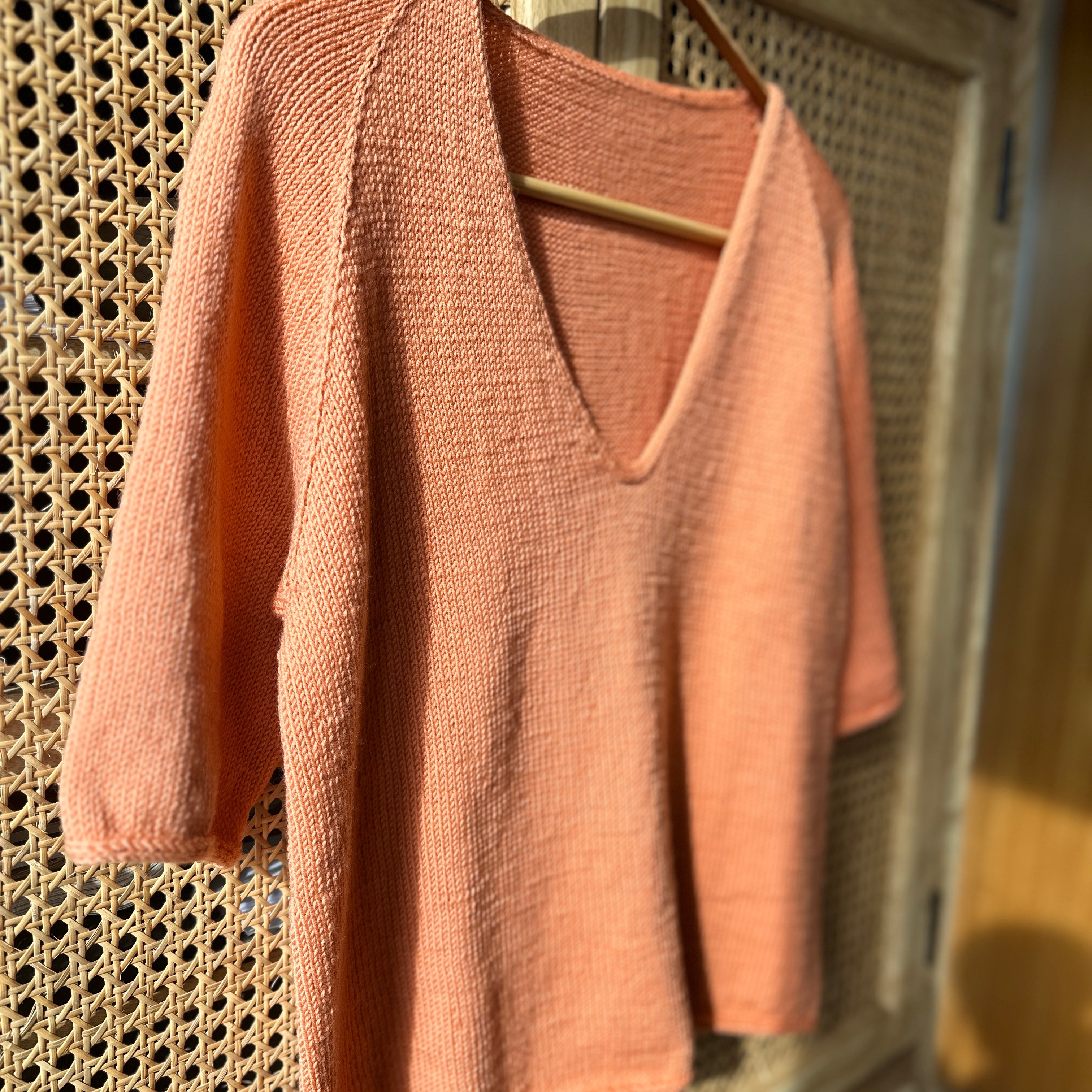 Kumulus Tee - Petite Knit hænger på bøjle